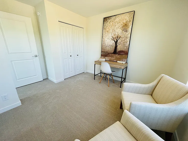 2823 Foxglove Ln — Photo 16