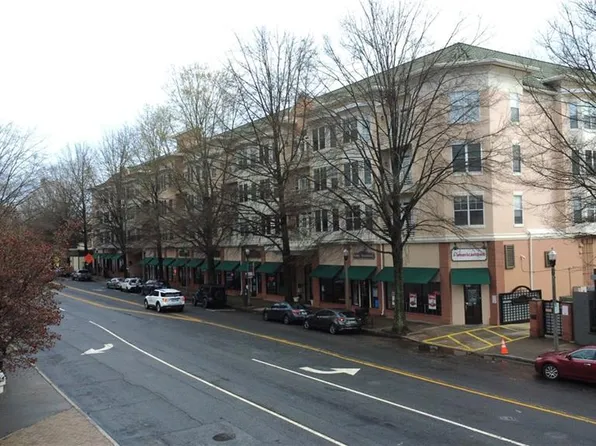 225 E Ponce De Leon Ave APT 329, Decatur, GA 30030