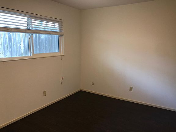 5th image of 3621 Dimond Ave APT 2