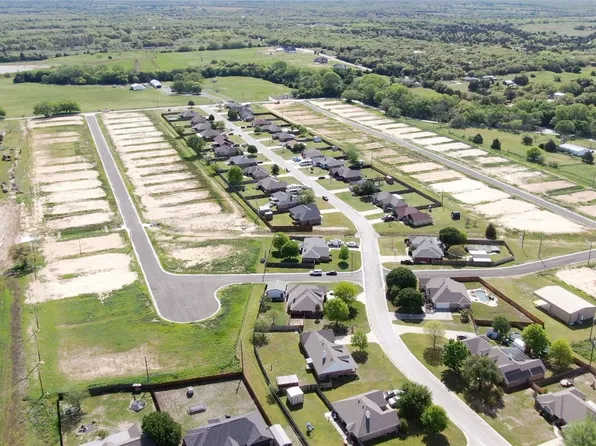 9 Beth Ave, Alvord, TX 76225