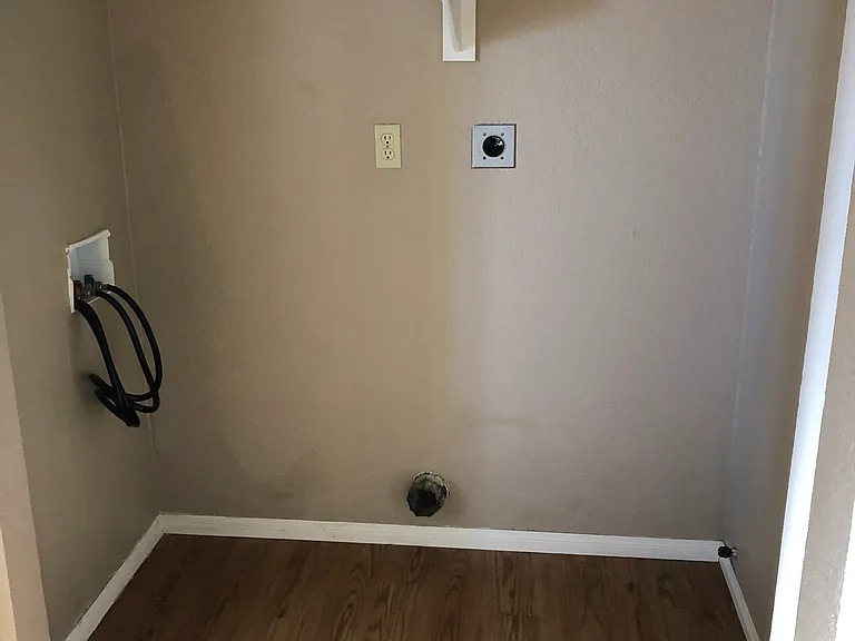 735 Franklin Ln #7 — Photo 7