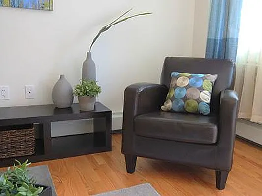 Sold by Griffin Real Estate Group | media 15