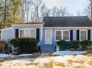 94 Burma Rd, Southbury, CT 06488