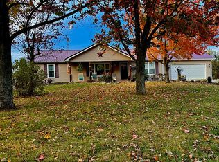 550 E Leafdale Rd, Hodgenville, KY 42748