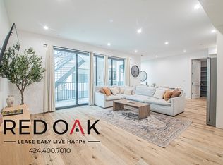 3910 Kentucky Dr #202, Los Angeles, CA 90068