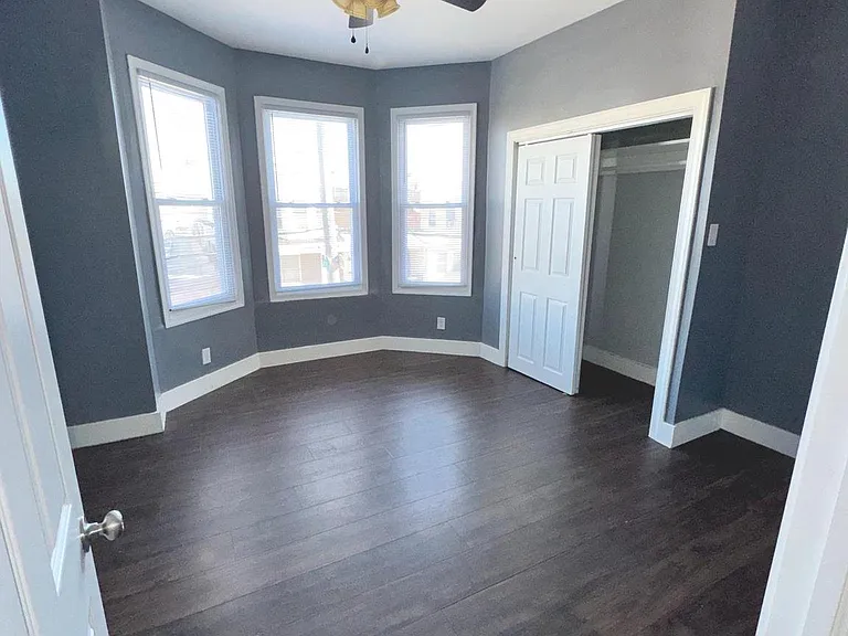 5108 Race St — Photo 17