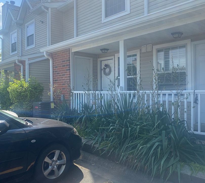 1st image of 1277 Wyndham Ln APT 106