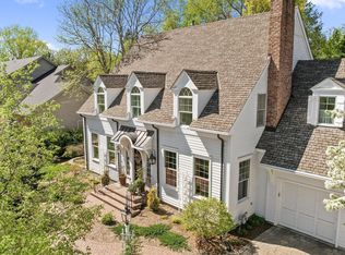 831 Hidden Meadow Trl, Eagan, MN 55123