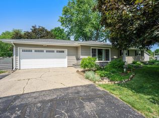 58528 Kerr Creek Rd, Three Rivers, MI 49093