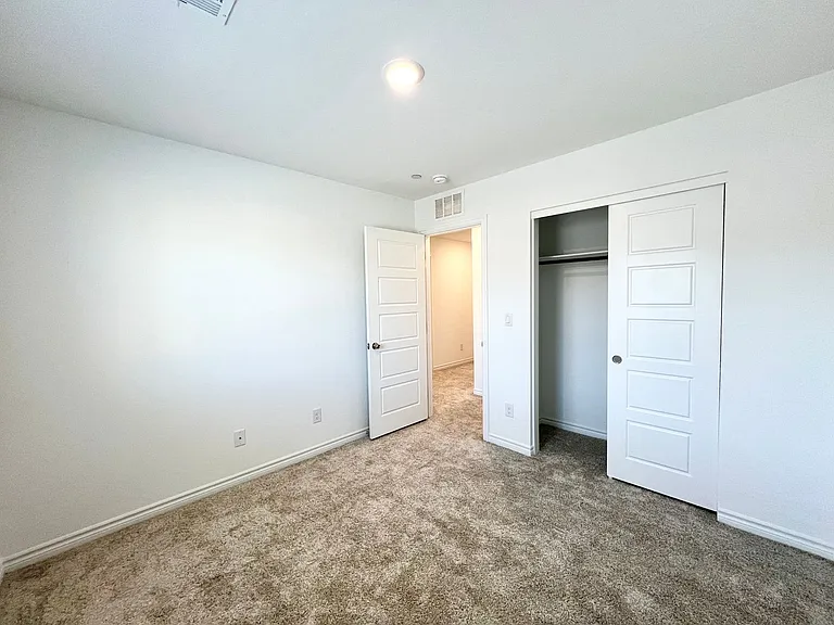 10773 Briset Ct — Photo 11