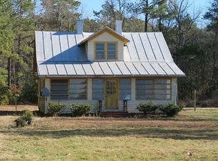 44 E Senora Rd, Lancaster, VA 22503