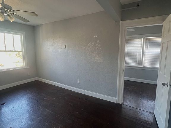 3rd image of 700 1st St N #11