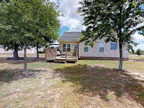 4th image of 307 Stillwater Creek Dr