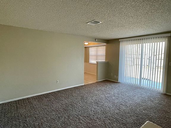 2nd image of 4205 SE 49th St