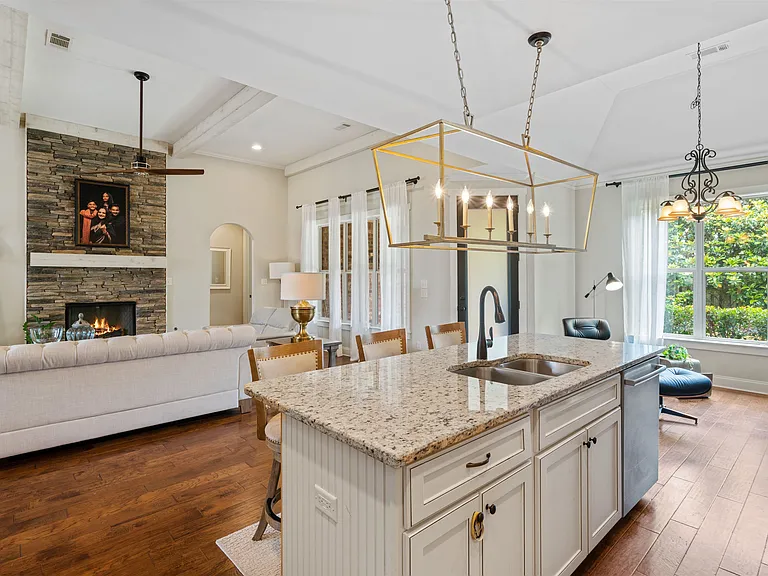 4513 W Chestnut Hill Dr — Photo 11