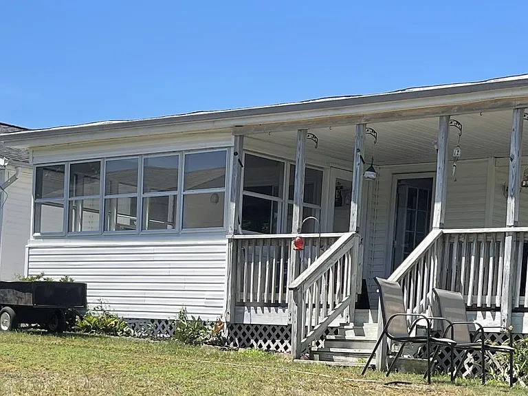 175 Blackwell Rd — Photo 3