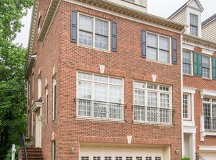 1657 Colonial Hills Dr, Mc Lean, VA 22102