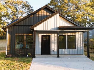 8 Bobo St, Inman, SC 29349