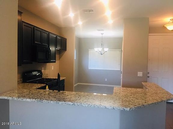 3rd image of 393 W Evergreen Pear Ave
