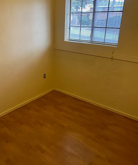 1310 E Lester St #1 — Photo 6