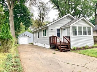 3621 Adams St, Kalamazoo, MI 49008