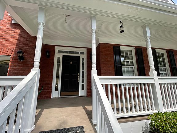 4th image of 90 Creekside Park Dr