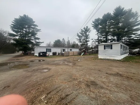 15,19 Adams Street, Skowhegan, ME 04976