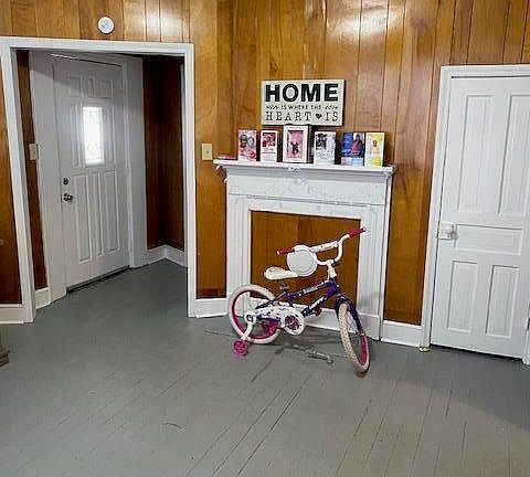 3rd image of 707 Stokes St