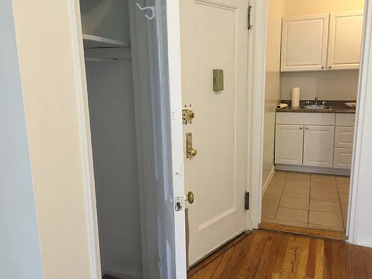 Rented by GPA Realty | media 37