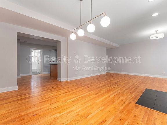 3rd image of 816 W Sunnyside Ave #Ga
