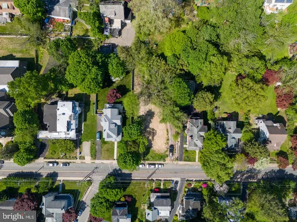 1313 Ashbourne Rd, Elkins Park, PA 19027