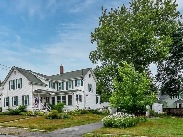 15 Briggs St, Taunton, MA 02780