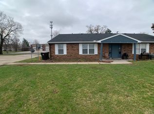 841 W Hurlburt St, Peoria, IL