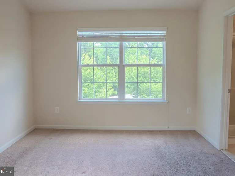 726 Millhouse Dr — Photo 29