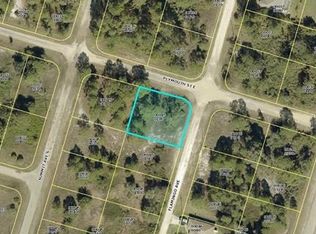 558 Flamingo Ave, Lehigh Acres, FL 33974
