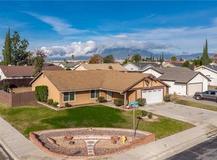 1530 N Brampton Ave, Rialto, CA 92376