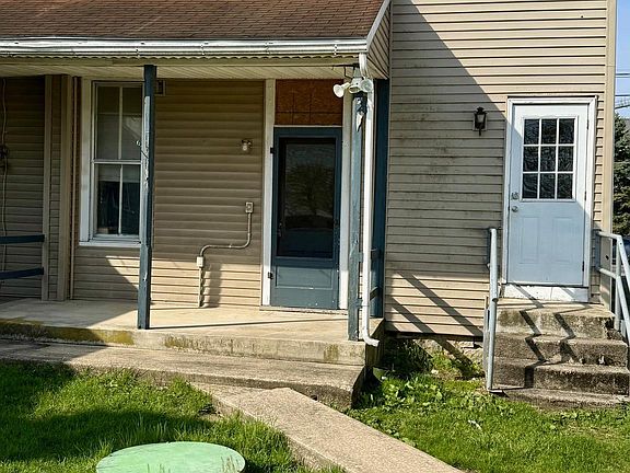 3rd image of 4576 Lemar Rd #2