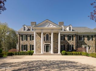 22 Partridge Hill Ln, Greenwich, CT 06831
