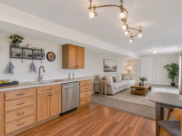 (undisclosed Address), Lehi, UT 84045