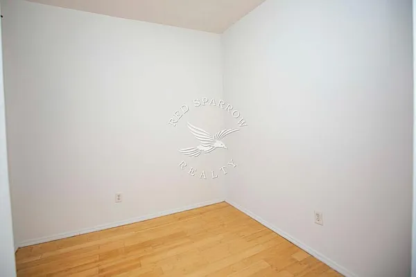 Rented by Red Sparrow Realty Group | media 26