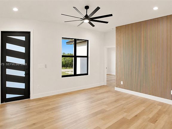 2nd image of 7322 Granada Blvd