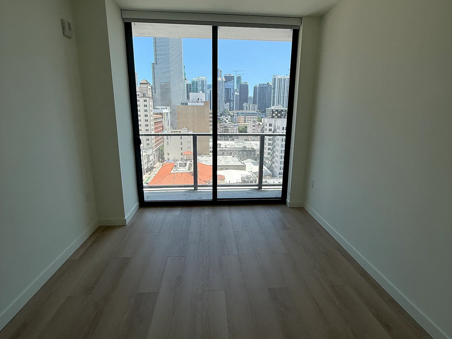 1 bed, 677 sqft, $2,250 — Photo 4