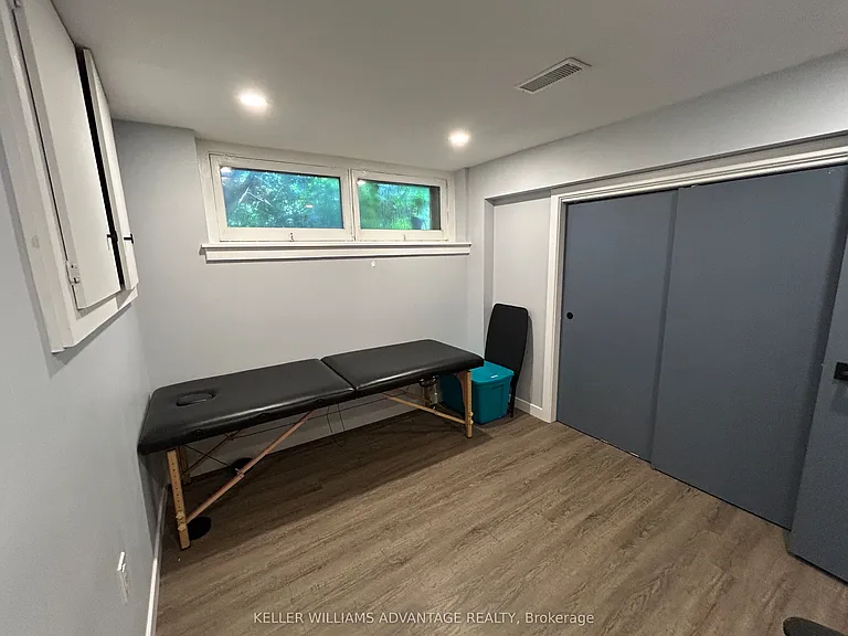 26 Ellie Dr #BASEMENT — Photo 7