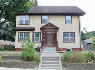 2070 Goodrich Ave, Saint Paul, MN 55105