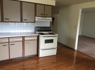 3 Lille Ln, Cheektowaga, NY 14227