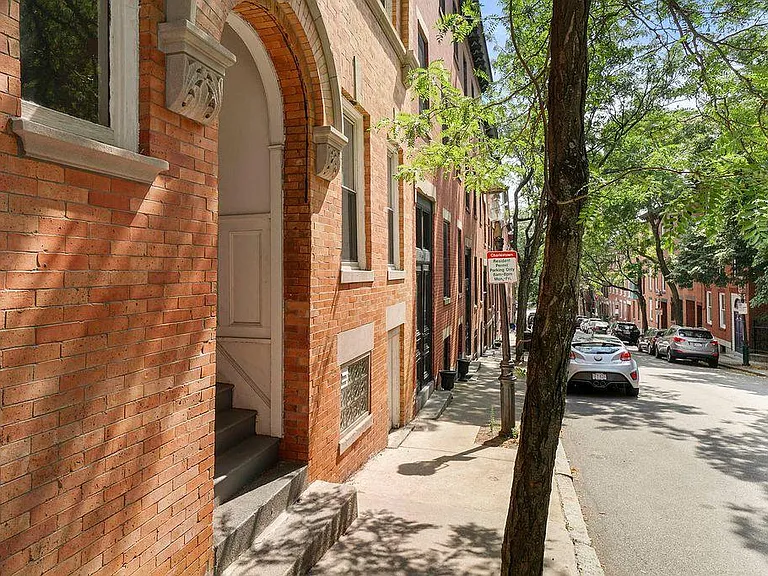 67-3 Baldwin St #673 — Photo 11