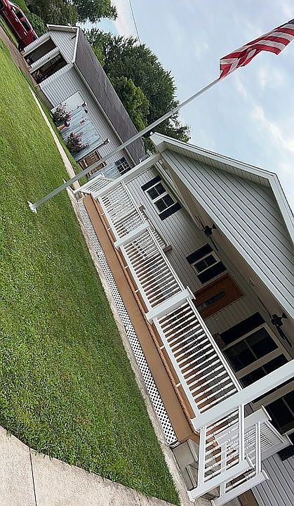 1st image of 465 Wynncrest Dr