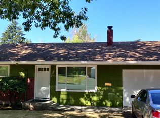 2970 Onyx St, Eugene, OR 97403