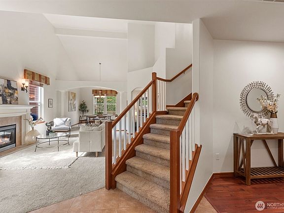 5th image of 23809 22nd Avenue W