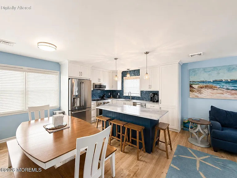 300 Coolidge Ave — Photo 7